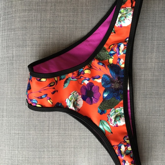 Bikini Reef - Picture 2 of 8